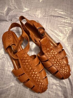 Women's Woven Slingback Sandals in Tan